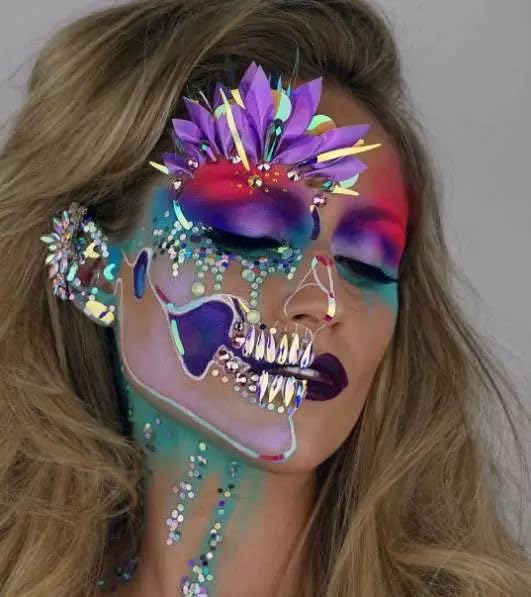 Go Ho Pastel Purple Waterproof Face Paint Stick