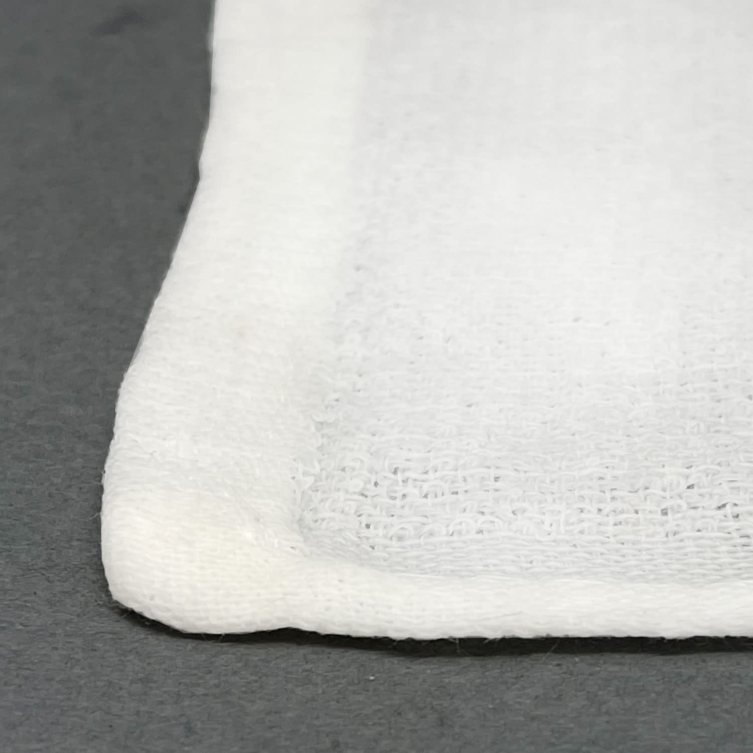 GBM Asheva 8 x 9 Moist Towels - Lavender Lemon Tea Tree Scented